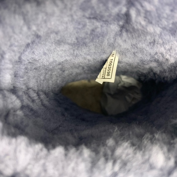 Ugg Perfect Soft Purple Mid Calf Sheepskin Sequin Fur Lined Boots - Picture 10 of 12